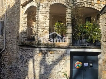 maison en pierre 126m2 coeur de village