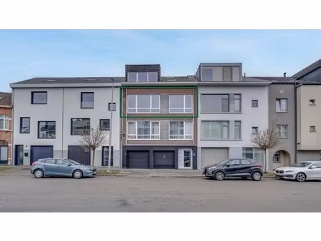 appartement te koop in hasselt met 2 slaapkamers