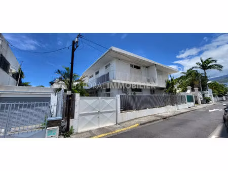 achat maison 10 pièces 207m²