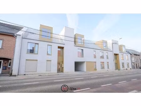 penthouse te huur in bilzen-hoeselt – lichtrijk wonen met panoramisch zicht over de velden