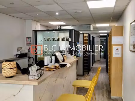 local commercial a louer