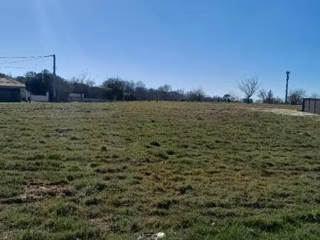 terrain à bâtir à sainte-hélène (33480)