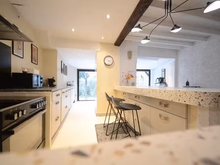 vente maison 6 pièces 198 m² à carcassonne (11000)  379 000 €