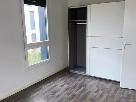 location appartement 2 pièces 40m² cergy 95800