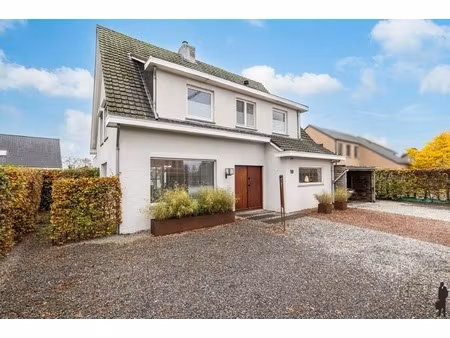 huis te koop in hoogstraten met 3 slaapkamers