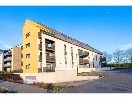 à vendre : appartement contemporain 3 pièces à châteaugiron