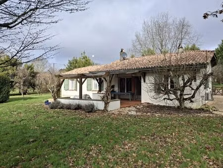 maison de plain-pied 3 chambres avec piscine