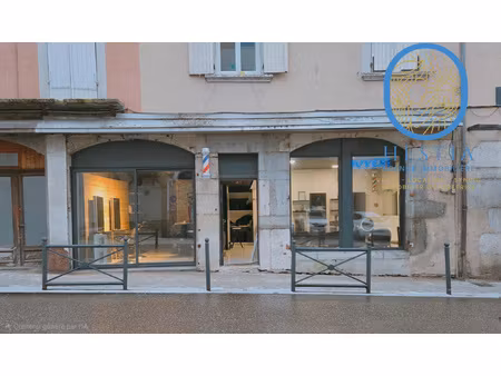 a vendre local commercial environ 47 m2