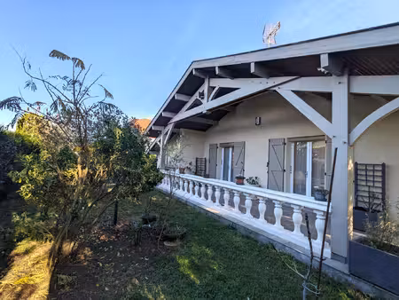 ondres proche bourg  maison t4 avec garage et jardin - viage