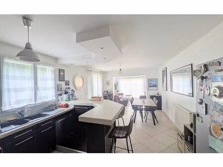 maison pontault-combault m² t-3 à vendre  325 000 €