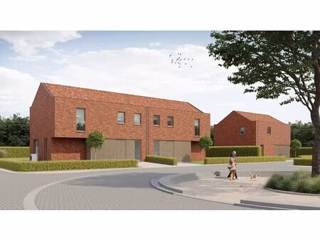 huis te koop in opvelp met 4 slaapkamers