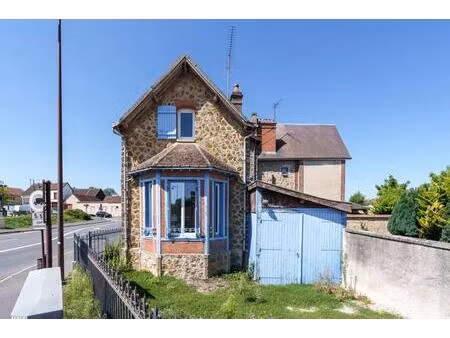 maison de 5 pièces de 98 m² située à sézanne