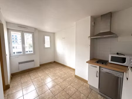 vente appartement 2 pièces 27m2 amélie-les-bains-palalda 66110 - 36300 € - surface privée