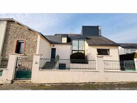 vente maison à laval (53000) : à vendre / 180m² laval