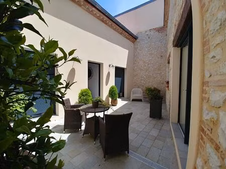 maison restaurée commerces à pied caussade