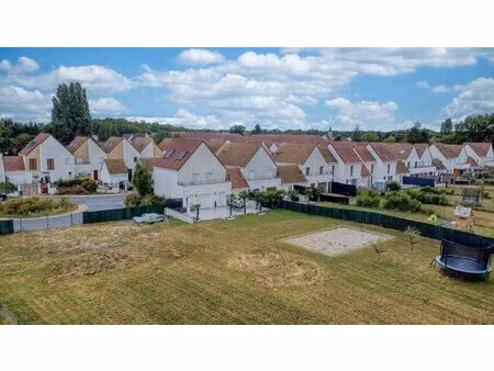 achat : terrain (77174)