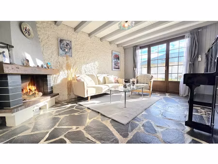 vente maison 5 pièces 241.82 m² à cruseilles (74350)  430 000 €