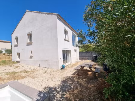 vente maison 5 pièces 110.5 m² à lauris (84360)  440 000 €