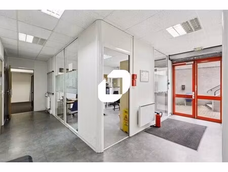 vente bureau nanterre 92000