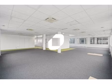 vente bureau villepinte 93420