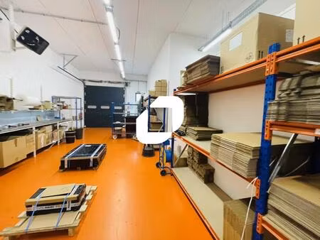 vente local d'activités croissy beaubourg 77183