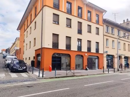 toulouse - location local commercial d'angle 195 m²   secteur bonnefoy