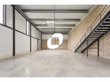 location entrepôt eragny 95610