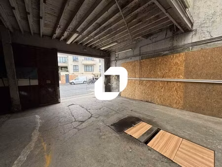 location entrepôt vanves 92170