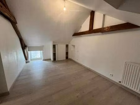 location maison à la chapelle-sur-erdre (44240) : à louer / 67m² la chapelle-sur-erdre