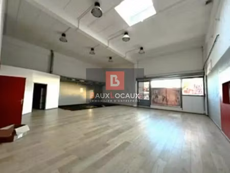 local commercial a louer