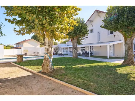 vente maison 6 pièces 178 m² à pusignan (69330)  460 000 €