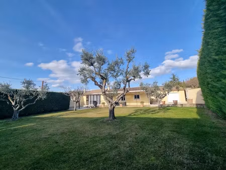 vente villa 4 pièces 90 m² à lauris (84360)  530 000 €