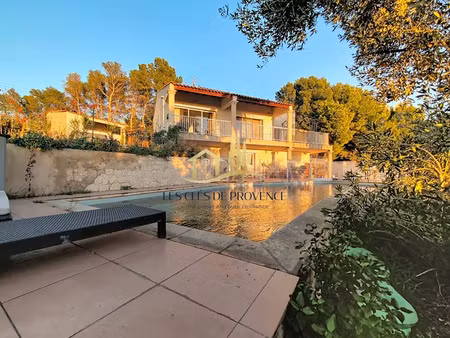 vente maison 10 pièces 263 m² à rognac (13340)  655 000 €