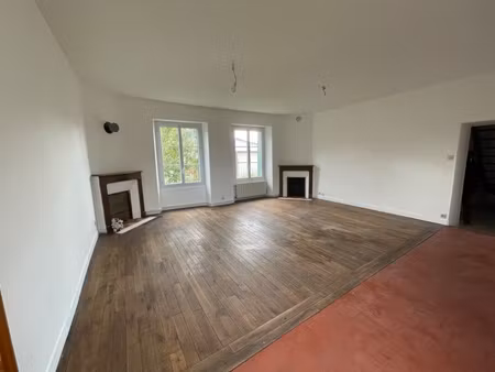 maison rénovée 5 pièces 83500€