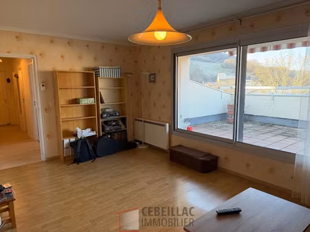 vente appartement 8 pièces 97 m² à saint-flour (15100)  197 000 €