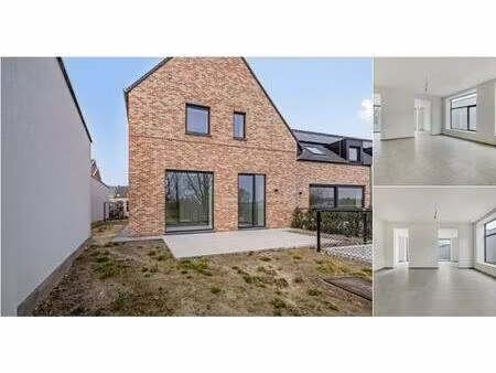 maison à vendre à spoorwegstraat 53 herfelingen (rbv11762)