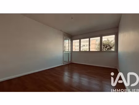 vente appartement 3 pièces 61 m² à ris-orangis (91130)  137 000 €
