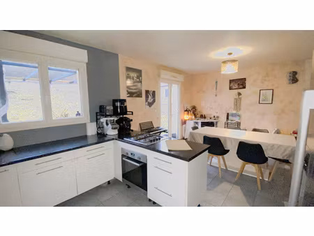 pavillon de plain-pied de 89 m2 habitables