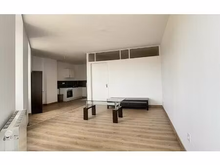location appartement  m² t-2 à tournon-sur-rhône  518 €