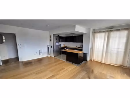 location appartement 4 pièces 83 m² à epinay-sur-orge (91360)  1 500 €