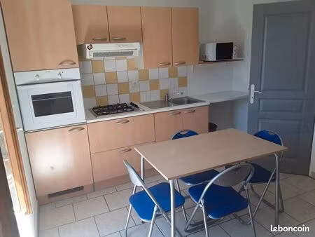 appartement f2 meublé à marvejols