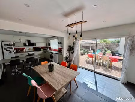 maison 5 pièces 111 m²