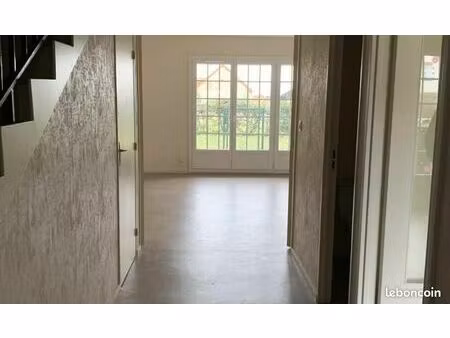 appartement 3 pièces 90 m²