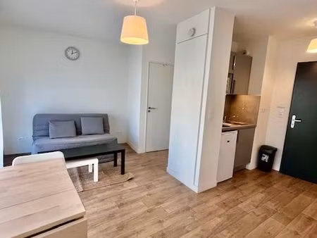 studio 1 pièce 21 m²