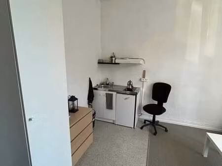 studio à louer  à tamines.