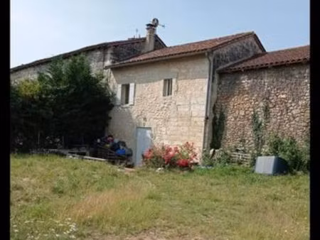 logement communal type t 4