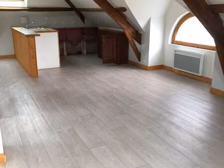 studio - proche egletons