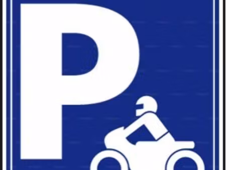 box / parking / motos