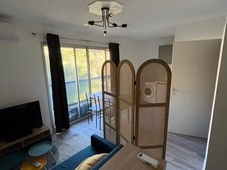 studio 1 pièces 25m² proche hôpital