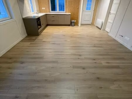 à louer – appartement 70 m² – courlans